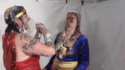 Gunked up girls: Lola and Jodie superheroes