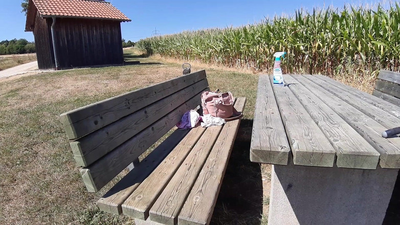 sweetfeet29: Sunny And Sexy