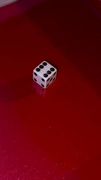 Io faccio il gioco del solletico con la babysitter calda