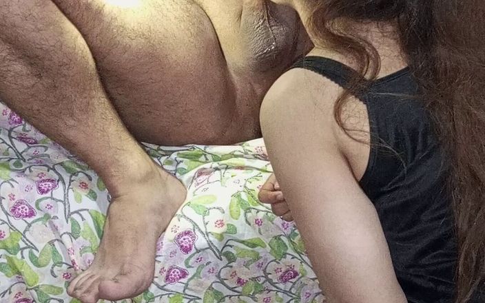 UnluckyDoll: Sana me taille une pipe et j’éjacule