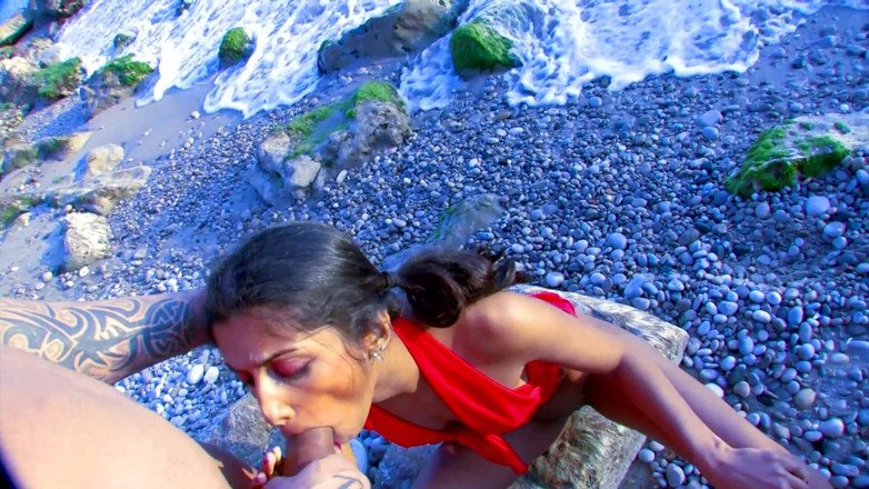 Young Sinner: Pelacur muda dientot di pantai
