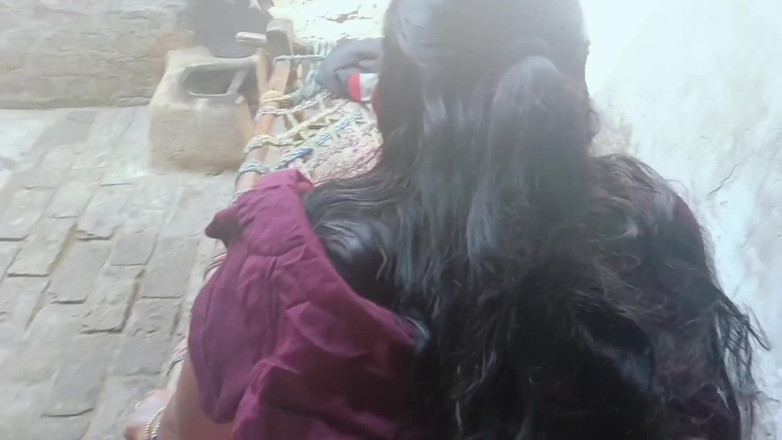Yourgeeta8899: Maestra india tamil puja chupó la polla de su estudiante...
