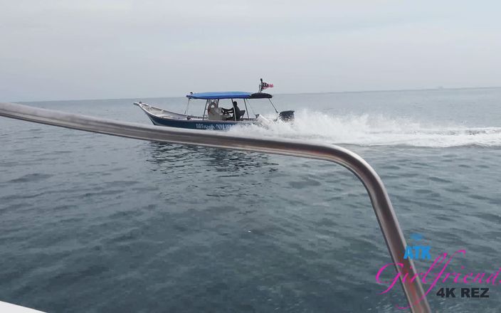 ATK Girlfriends: Wirtualne wakacje na wyspie Tioman z Eleną Koshką część 2