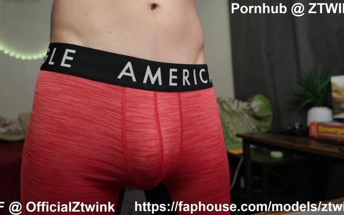 Z twink: Ongecensureerde dekhengst in de webcam