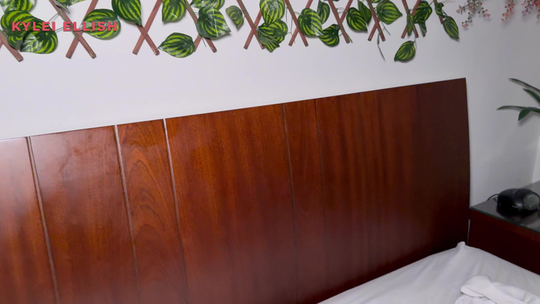 Kylei Ellish: Фанаты больших чёрных членов трахают большую попу — латиноамериканскую порнозвезду Кайли Эллиш