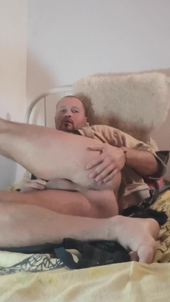 Chemanuchao: Bawiłem się tyłkiem w domu