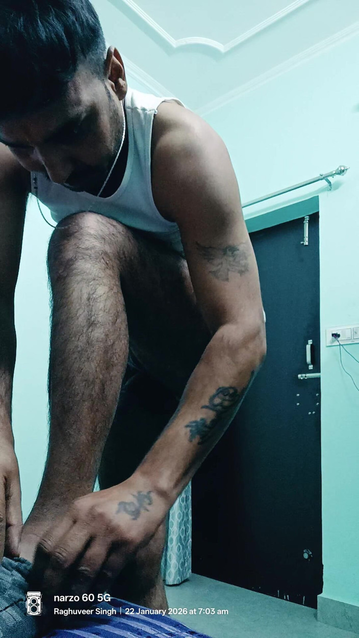 Rajasthani-old-lover: Solo Man