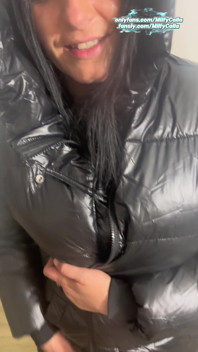 Seductive Stockings & Long Puffy Jacket Cozy Fetish Play with an American MILF