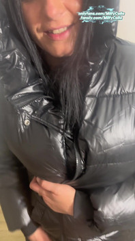 Seductive Stockings & Long Puffy Jacket Cozy Fetish Play with an American MILF