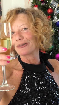 The Nn Girls Team and Anne Wish You a Merry Christmas and a Great Year 2025, Peace and Love to All.