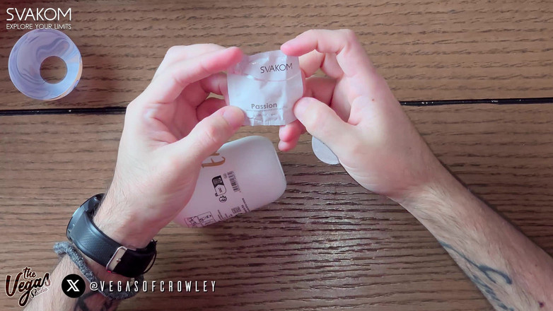 Selena Vega: Svakom hedy x incelemesi - teknoloji baştan çıkarmayla karşılaştığında