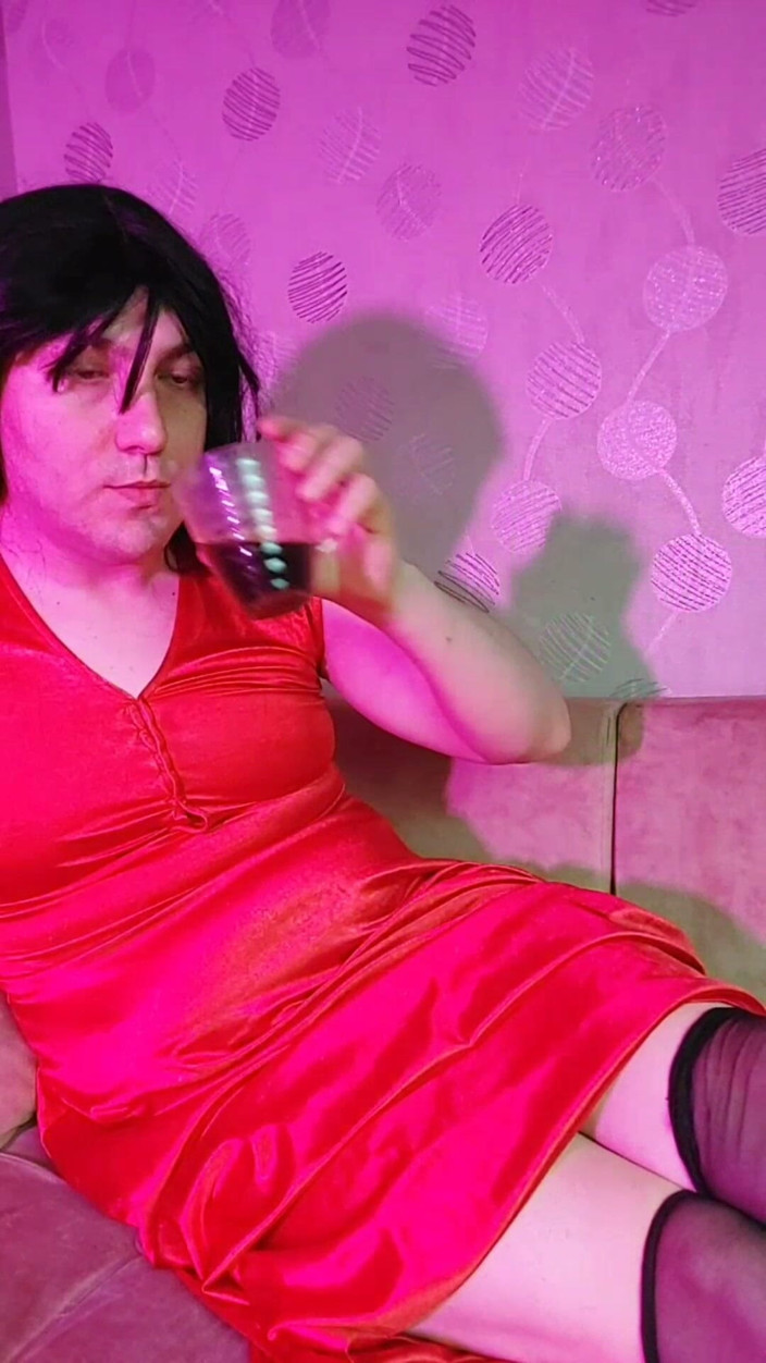 Kitty_Cross: Roșcată gotică albă femboy cu jumătate de colanți