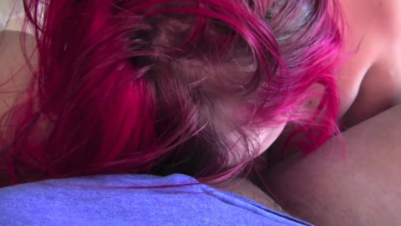 Real Amateur Sluts: Zrzavá děvka Amber Sativa dostane výstřik na obličej a ústa plná...