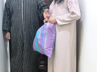Amal Arab: Arab Fuck on the Floor