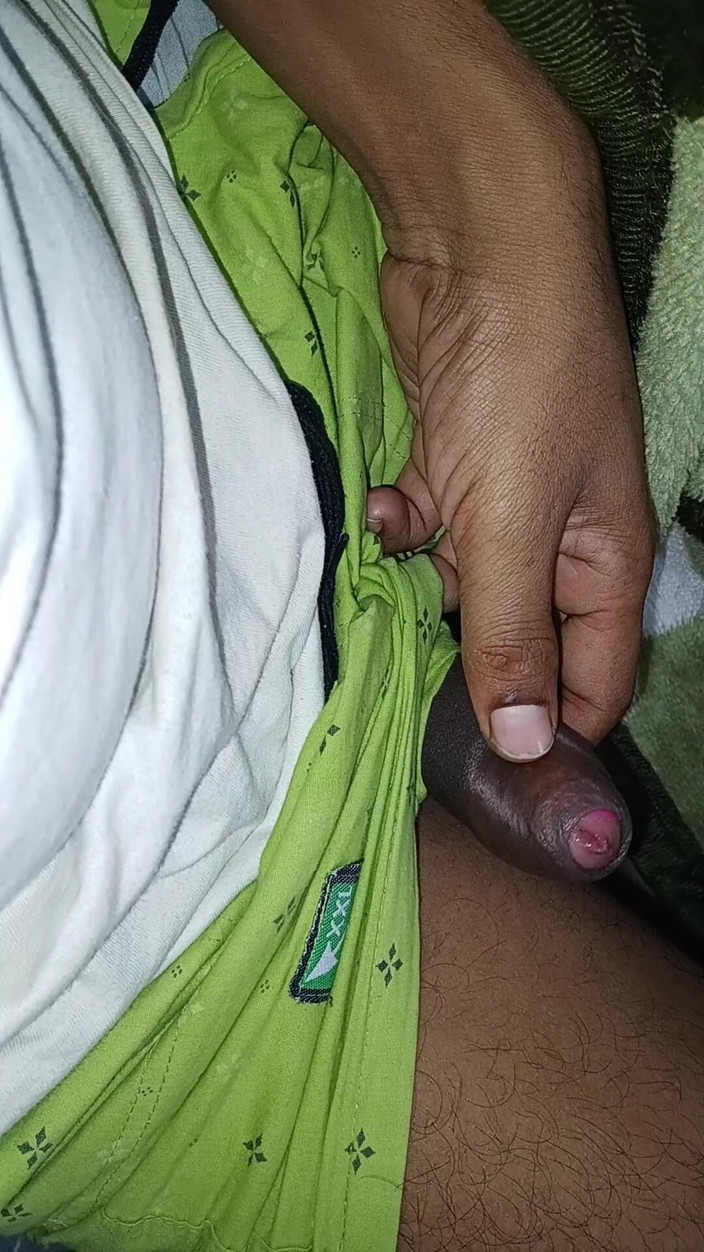Sexboymanisha941: Midnight Masturbation on Hotel Bedroom
