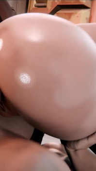 Futuretist Intense Monster Cock Ravages Tight Pussy: Wild Ride with Explosive Cumshot