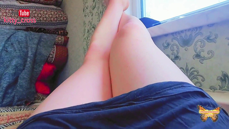 Kitty_Cross: Babe ladyboy-model op fotosessie schattige sexy hete shemale
