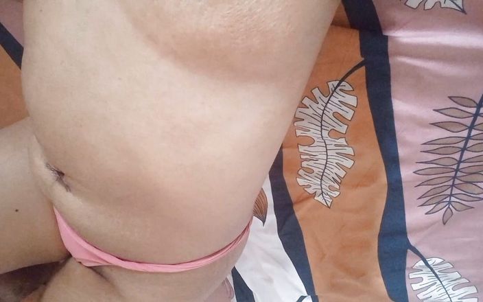 PATY PATY: Het sperma van de stiefzoon schoonmaken dat ik in haar...