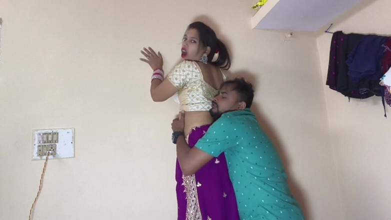 Sona bhabhi: Sexy casalinga indiana odia e fratellastro fanno relazione sessuale in...