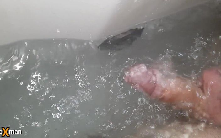 Solo X man: Трахаю струменем води в гарячій ванні - soloxman