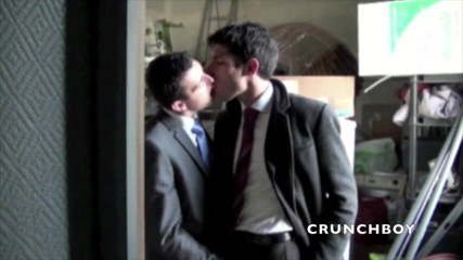 FRENCH AMATORS SEXTAPES: Twee comerciale arbeiders neuken in pak en klas op het...