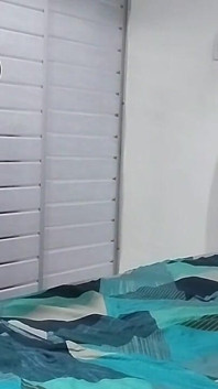Seks dan kesenangan duniawi di rumah