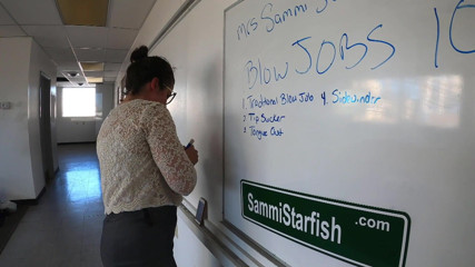 Sammi Starfish: Blowjobs 101 class
