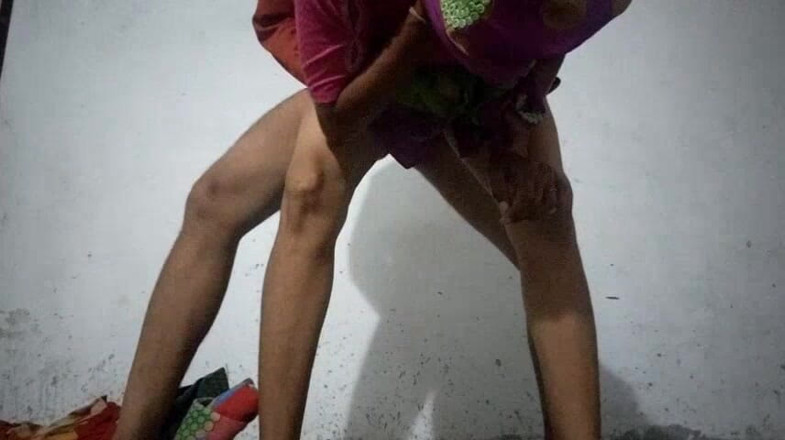 KMM: Hintli köylü karı koca seks yapıyor