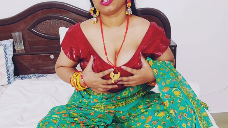 Hotty Jiya Sharmaa: Przybrana siostra uczy przyrodniego brata, aby pieprzył bardzo pyszną dziewczynę