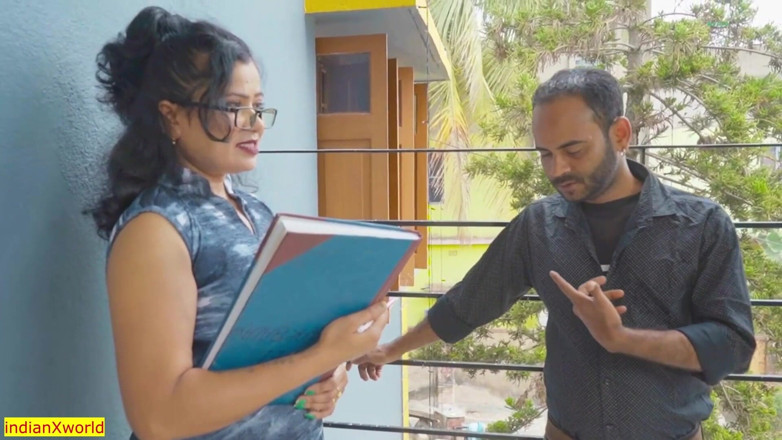 Indian Xshot: Futai cu soția șefului! Doamnă, te rog, lasă-mă să plec