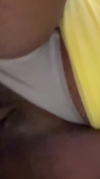 Cutie porno din Fijii îl fute pe tatăl vitreg în bucătărie în timp ce Stetemoms la serviciu