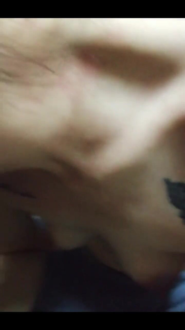 Hard & Rock cc: Intim, Pribadi, Unik