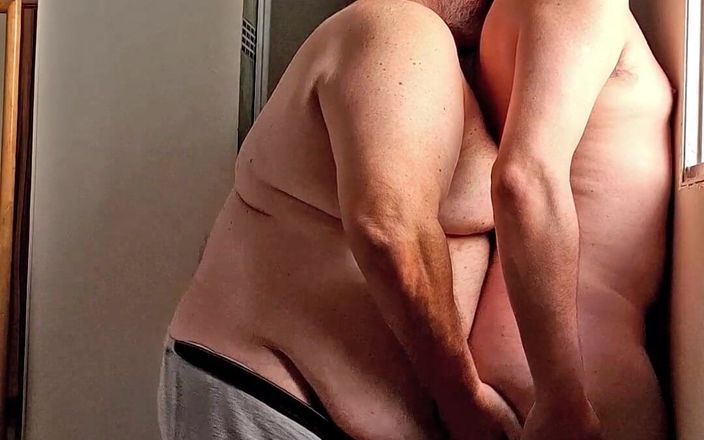 Combat and fetish: Jiljudo ile itaatkar işbirlikçi