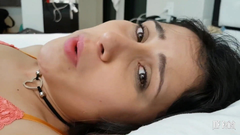 Sapphic Latinas: Impressive Farts and Lesbian Rimming