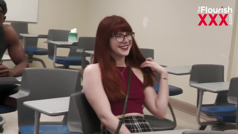 The Flourish XXX: Flourish univ dorm life - Hannah Grace threesome