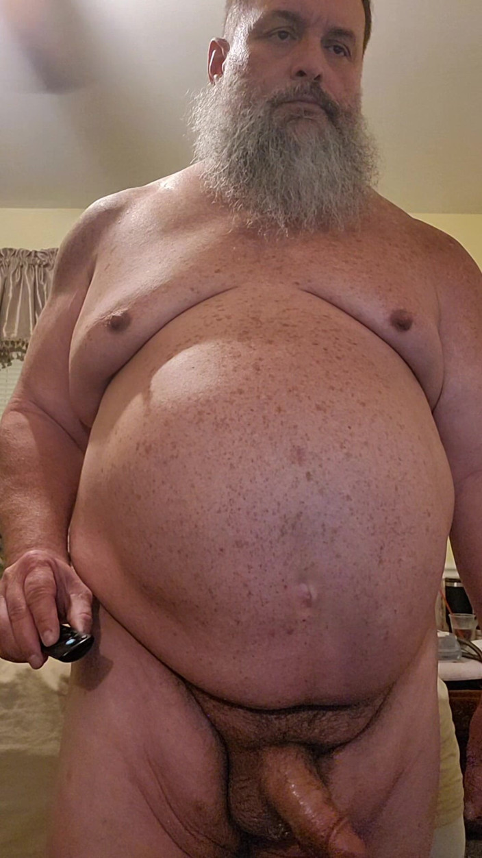 GeneWadexxx: Bärtiger bär, masturbation am morgen
