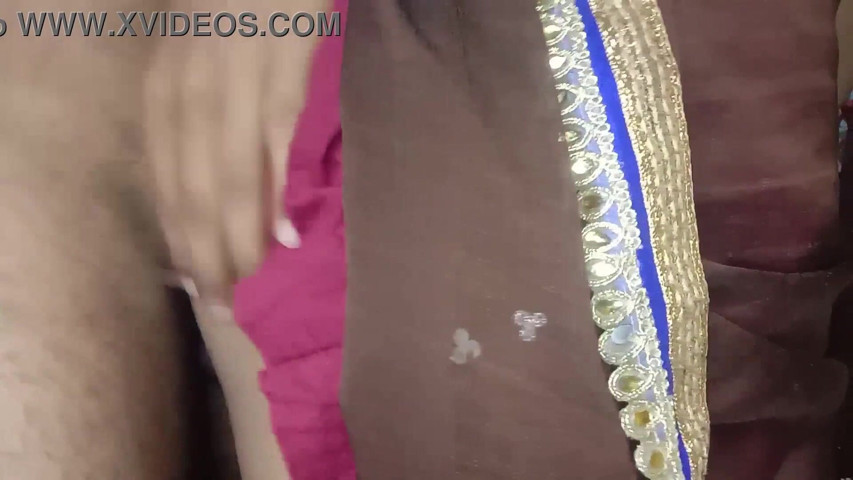 Beautiful Village Bhabhi Sex in House (Yogita)