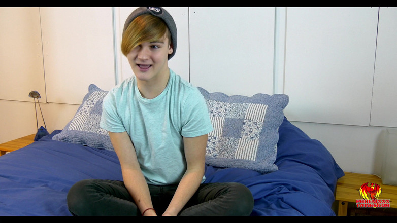 Phoenixxx: Bersenang-senang sama si cantik skyler