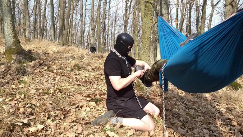 Master Dansan: Pies en forrest.