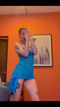 Should I Take off My Dress?