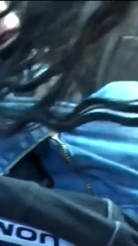 Echte amateur met Sandra, een Italiaanse rijpe slet met brunette haar, krijgt haar kutje geneukt en wil dat haar mond bezet