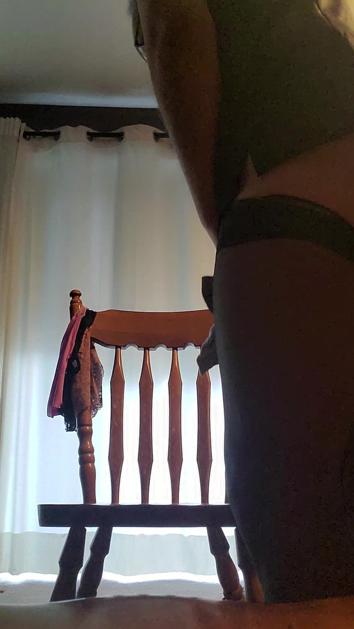 assman53: Culpado de estar com tesão, Asspussy leva o punho! Pt. 1