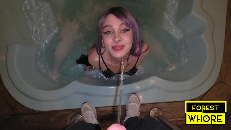 Forest-Whore: Gekke anale spelletjes in de jacuzzi - vuistneuken, anale dilatator en...