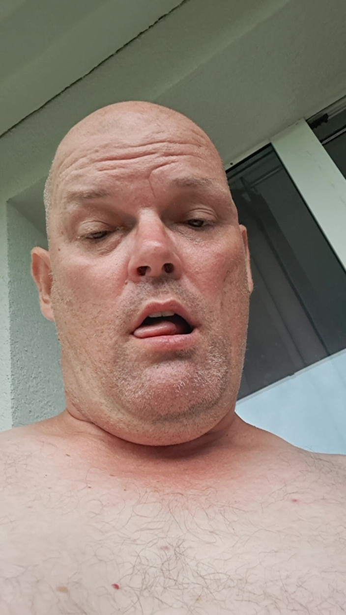 Fickspecht: Or Would You Rather Fuck the Slut on the Balcony?