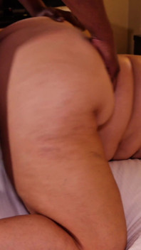 Côté nana, appel au cul - une MILF BBW interraciale se fait baiser
