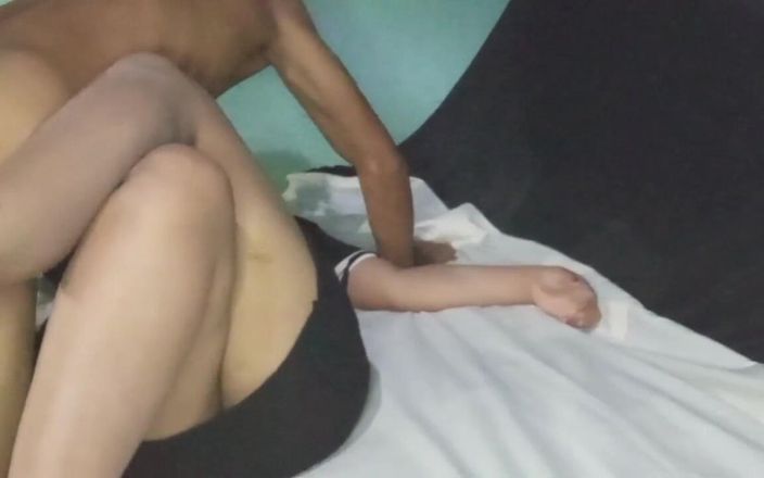 Atiqah jb: Suck under gå med orgasm