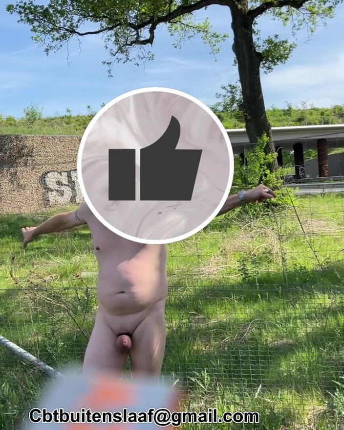 No limit cbt slave: Goală în aer liber