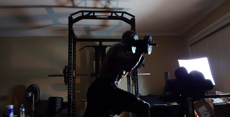 Hallelujah Johnson: Trénink odporu dnes sociální vlivy