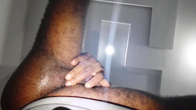 Lyke: Iyke740、このおもちゃを毛深い肛門の中でどう使ったか