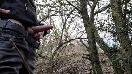 qaz11: Дрочка руками на камеру-223